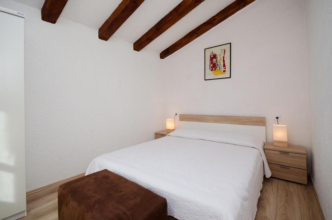 Apartment Josip *