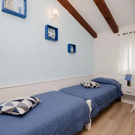 Apartment Josip Plomin Exterior foto