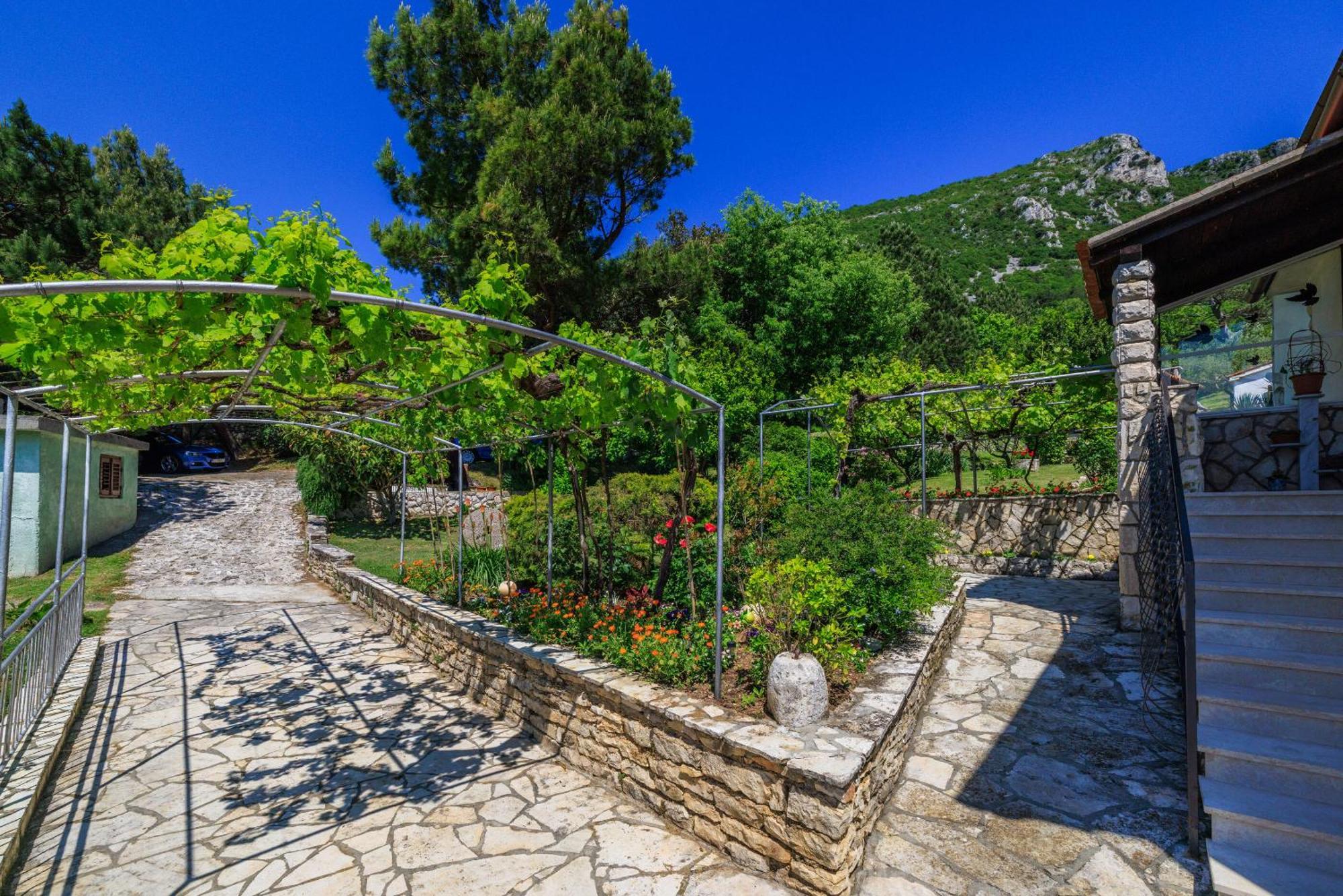 Apartament Josip Plomin